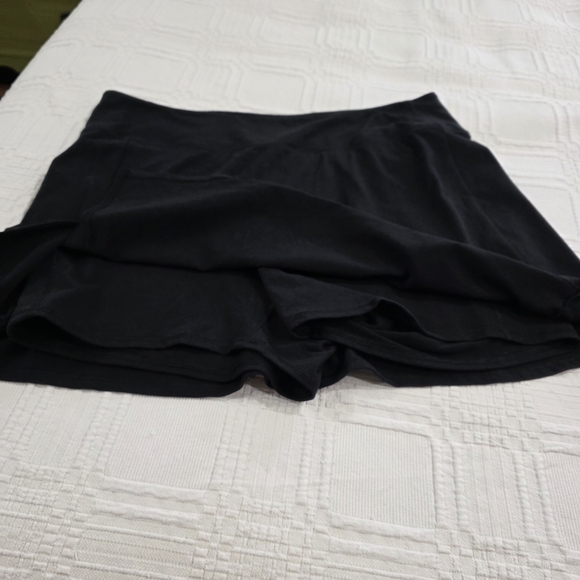 Old Navy Active Skort Size XL Women's Black Skirt With Shorts High Rise Go-dry - Picture 6 of 10